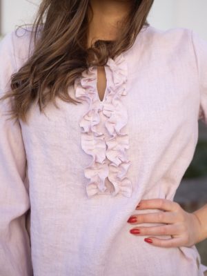 Vaaleanpunainen pellavapusero