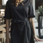 Musta mekko valmistettu Suomessa